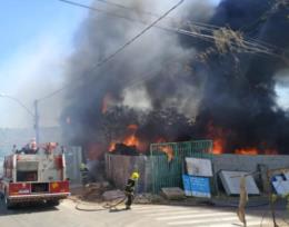 FOTOS: Área pega fogo no bairro Santa Vitória em Santa Cruz