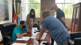 Reunião oficializa doação de terras para construção de reservatório de água em Venâncio Aires